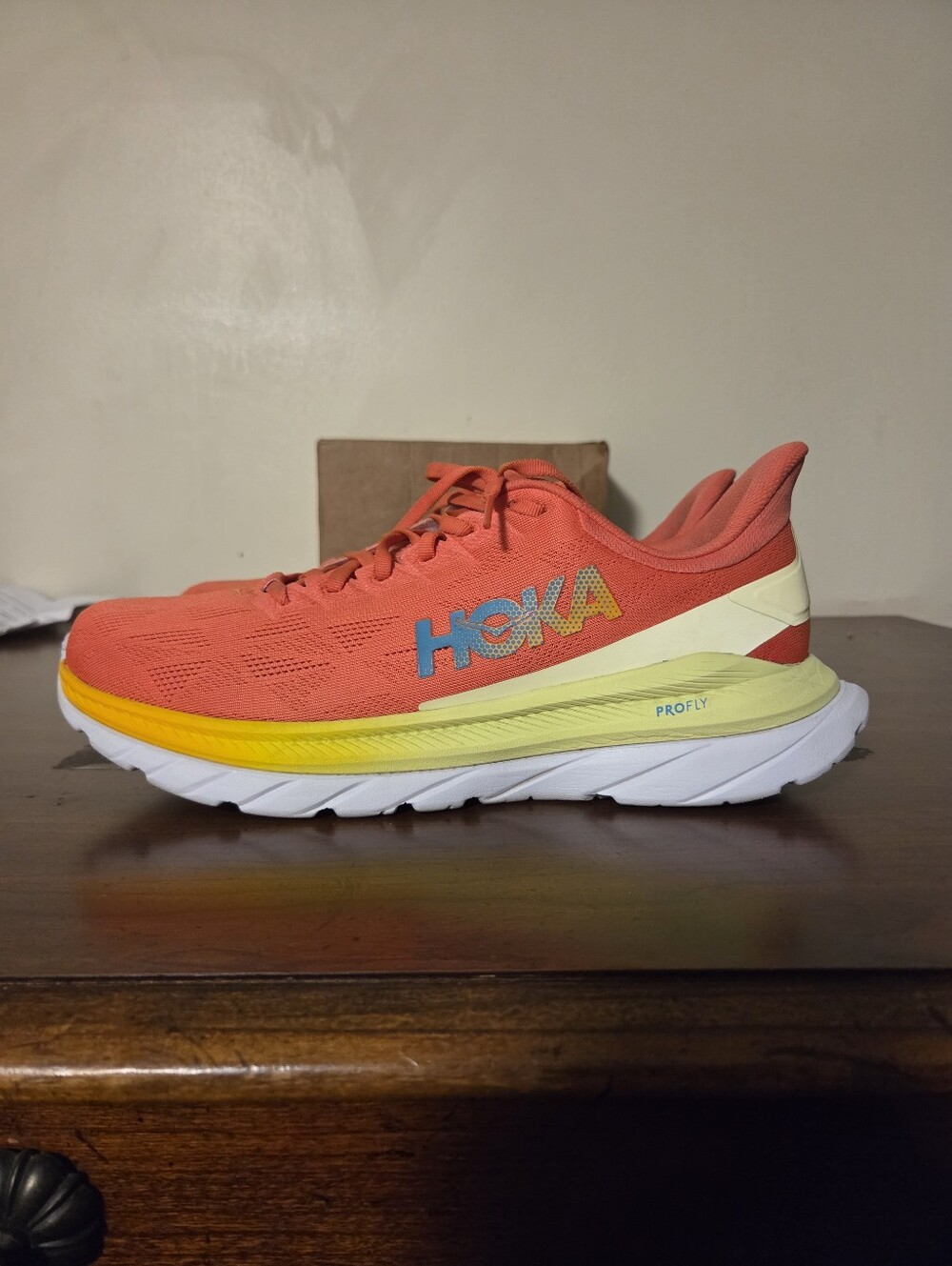Hoka Mach 4 Coral Yellow Athletic Running Shoes Women's Sz 11B EUC